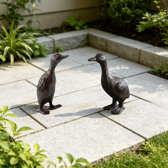 Vintage Iron Ducks Statue, Set Of 2 Styles Metal Figurine, Mini Retro Metal Sculpture, Elegant Art Decor for Home, Garden Yard Indoor Outdoor Ornament Piece, Bronze-A