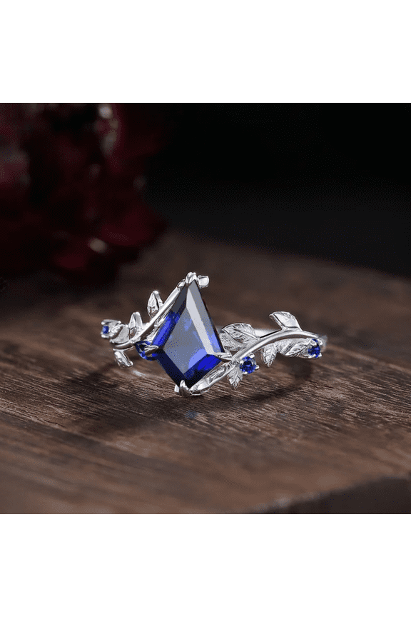 Vintage Kite Cut Blue Sapphire Leaf Ring in 925 Sterling Silver - September Birthstone - Anniversary Gift