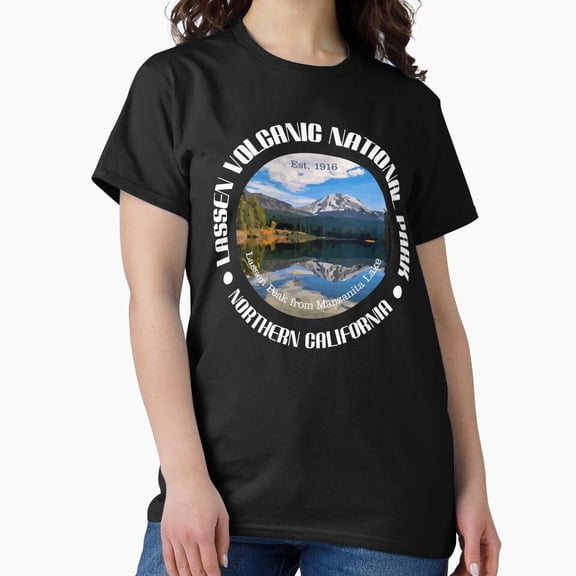 Vintage Lassen Volcanic National Park (Np) Classic T-Shirt T-Shirt Perfect T-Shirt For Everyone