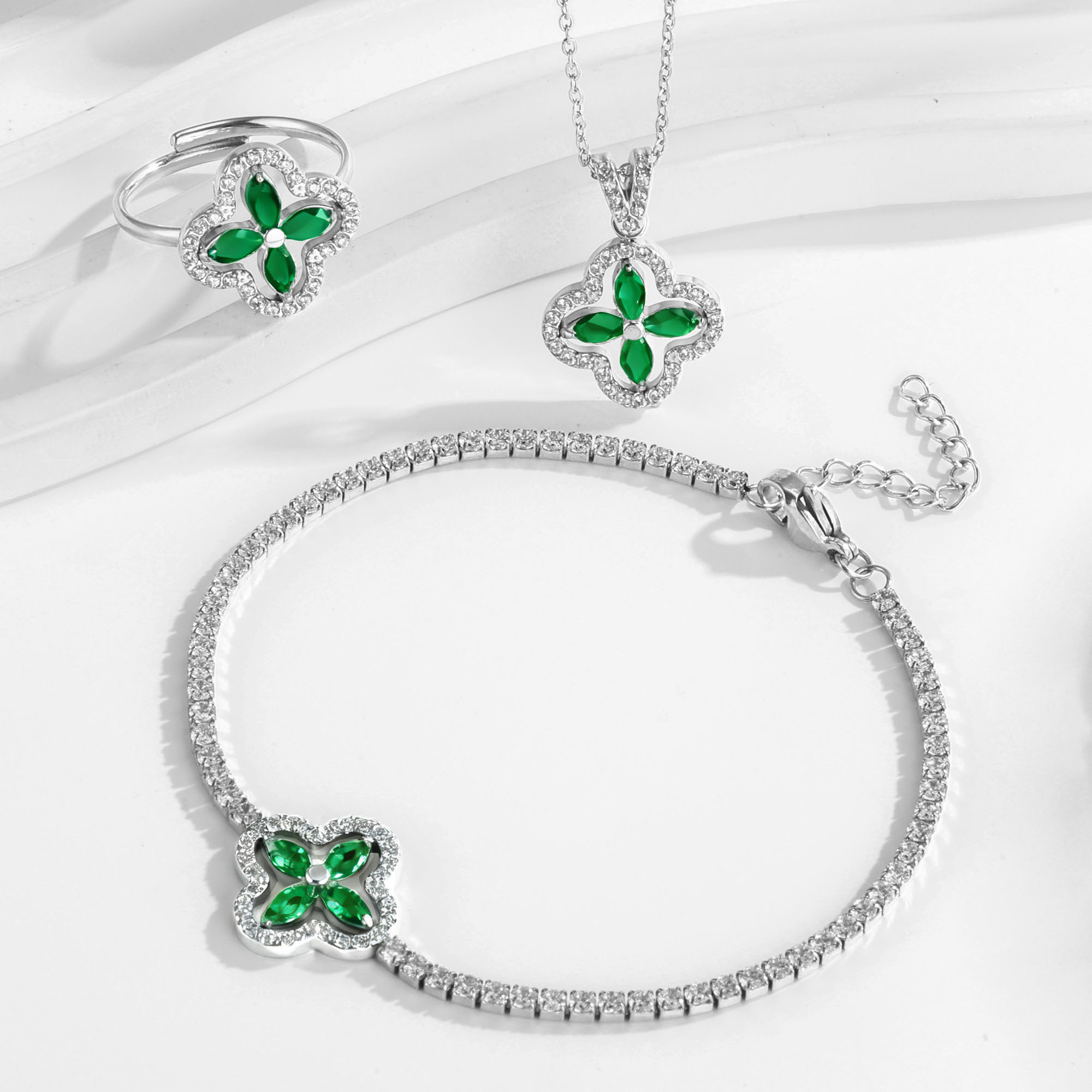 Vintage Lucky Four-Leaf Clover Jewelry Set – Exquisite sterling silver ...