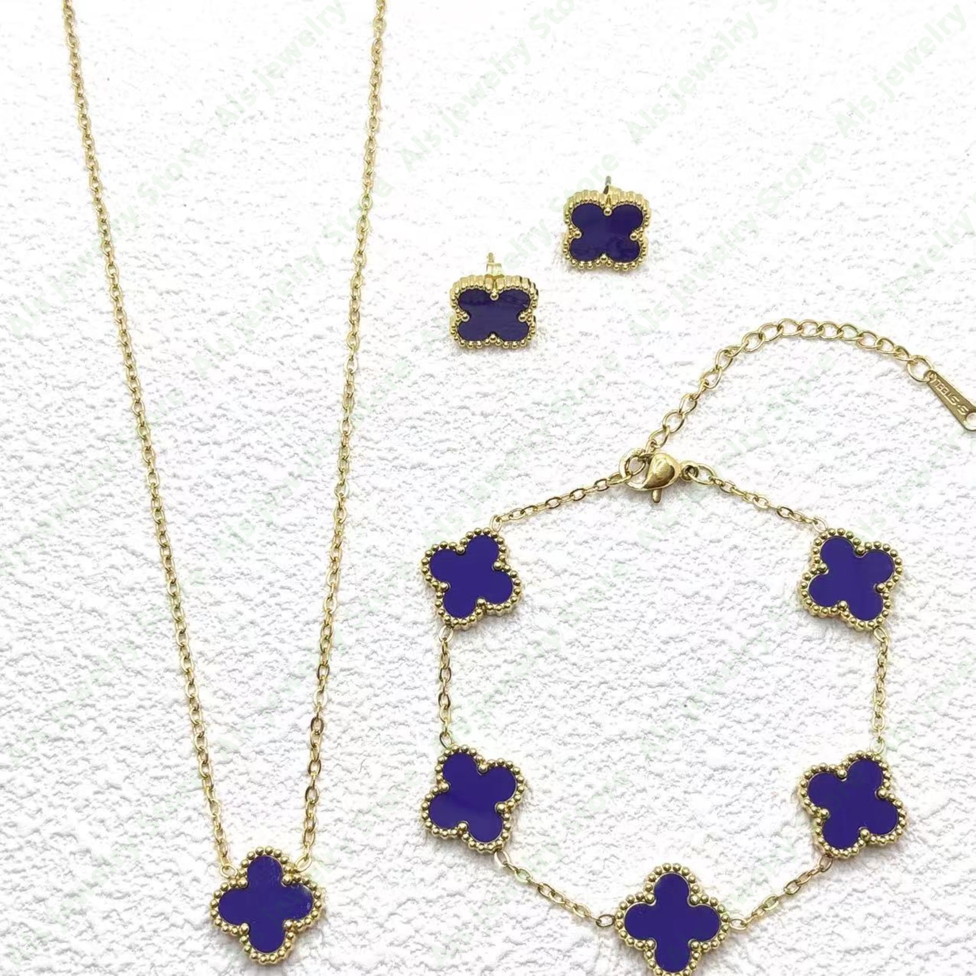 Four Leaf Clover Jewelry Set