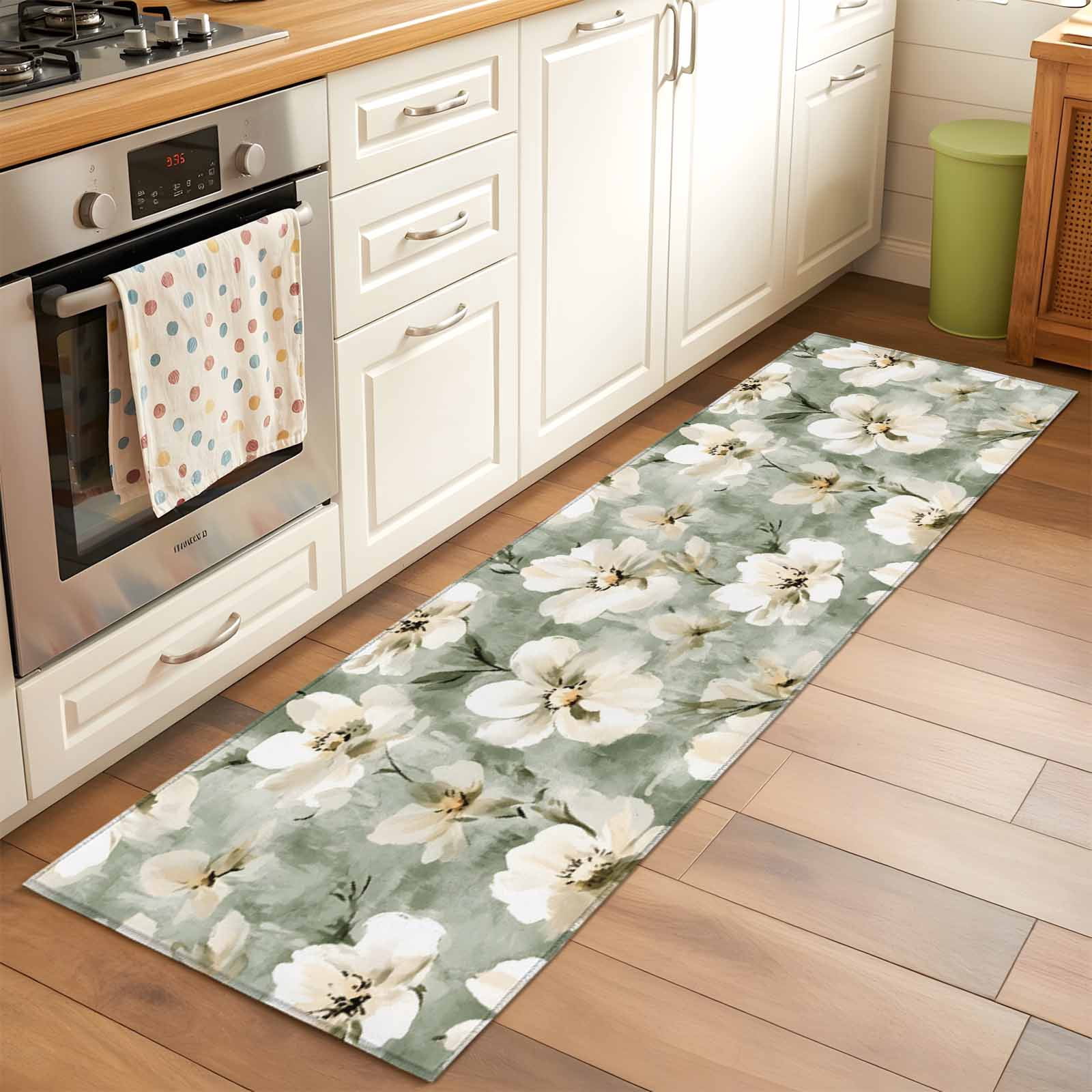 Vintage Magnolia Runner Rugs 2x6 ft White Blooming Flower Oil Painting Style Washable Hallway Rugs Non-Slip Floor Mats Absorbent Carpet Bedside Runners for Bedroom Kitchen Bathroom Laundry Room