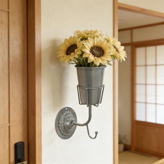 Vintage Metal Wall Planter with Hook, Decorative Hanging Flower Pot Holder for Home, Farmhouse Wall Decor for Entryway, Bathroom, Living Room