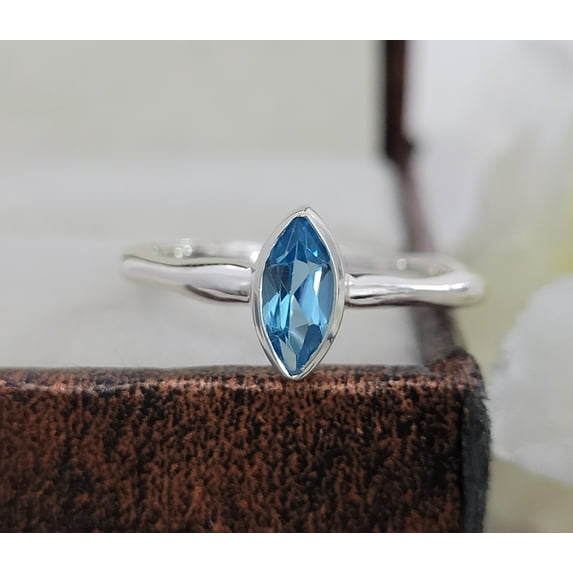Vintage Natural London Blue Topaz Ring- Sterling Silver Topaz Engagement Ring For Women- Promise Ring- November Birthstone- Anniversary Gift