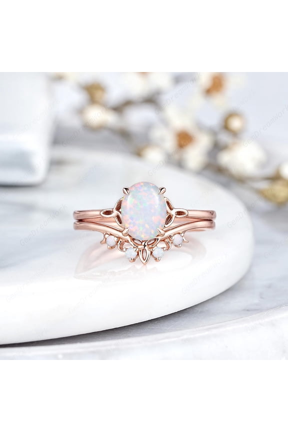 Vintage Oval White Opal Engagement Ring Set Solitaire Celtic Knot Wedding Ring Women Anniversary Rings Gifts Fire Opal Promise Ring