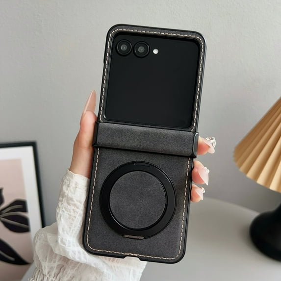 Vintage PU Leather Case for Motorola Razr 60 Ultra/Razr Ultra 2025, with Hinge Protection, Rotating Magnetic Ring Kickstand, Slim Drop-Proof Hard PC Phone Cover, Classic Style Protective Case, Black