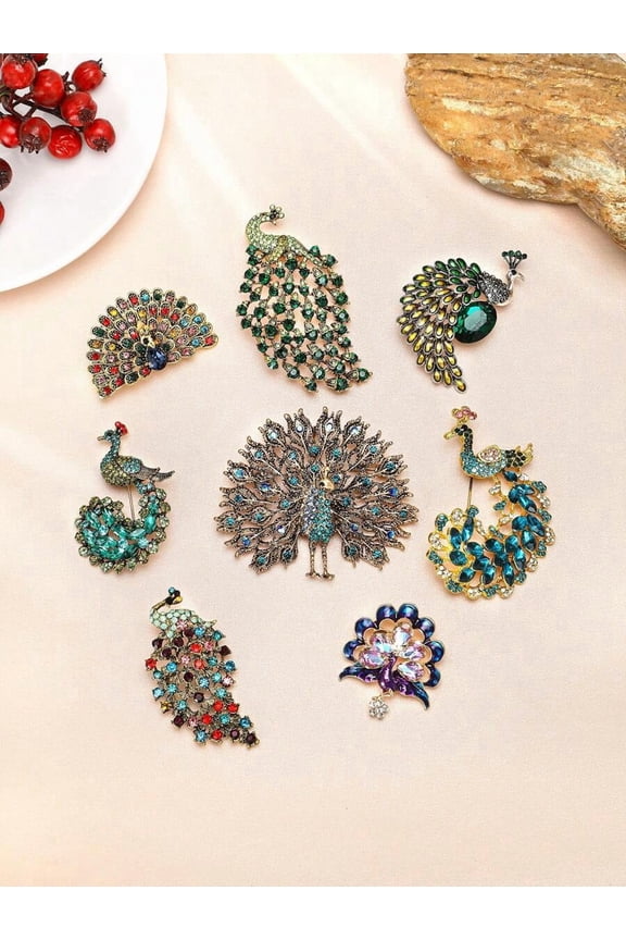 Vintage Peacock Brooch With Teal-Blue Rhinestones And Goldtone Finish For Women Party Jewelry Accessory MM-bR-3487-bL2