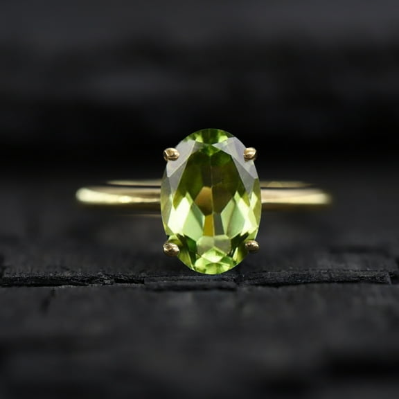 Vintage Peridot Gemstone Ring Stackable Delicate Promise Jewelry Engagement14k Gold Ring August Birthstone Solitaire Women Ring Gift For Her
