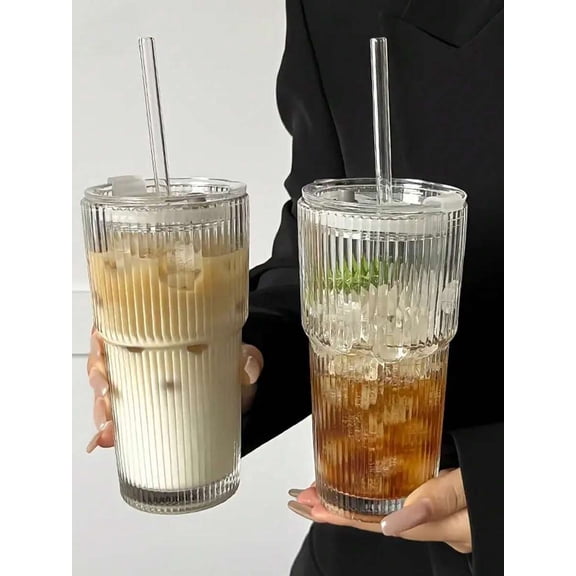 Ribbed Glass Tumbler with Lid and Straw, 20 oz Iced Coffee Glasses 2-Piece Set, Vintage Origami Drinking Cups for Smoothies and Cocktails, Western Cowboy Hat Straw Toppers, Clear