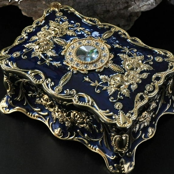 Vintage Rococo-Style Metal Jewelry Box, Ornate Hand-Painted Trinket Chest with Embossed Roses and Velvet Interior