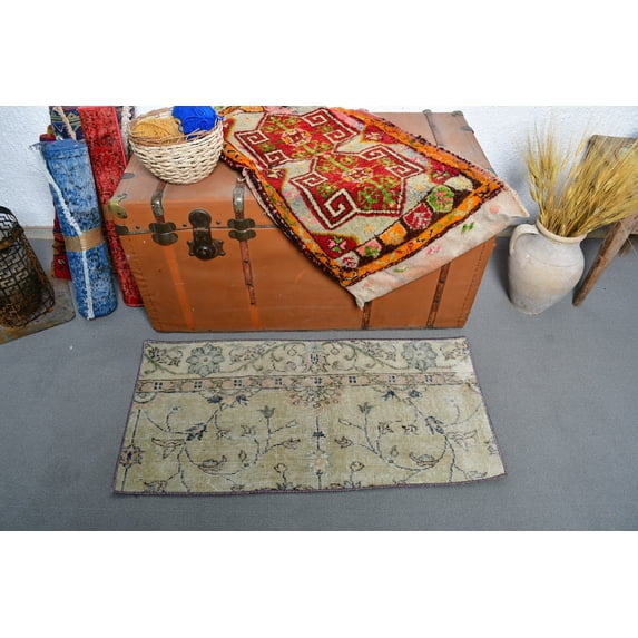 Vintage Rug, Small Rug, Turkish Rug, Anatolian Rugs, Rugs For Gift, 1.6x3.3 ft Beige Rug, Wool Rug, Entry Rug, Housewarming Gift, 13414