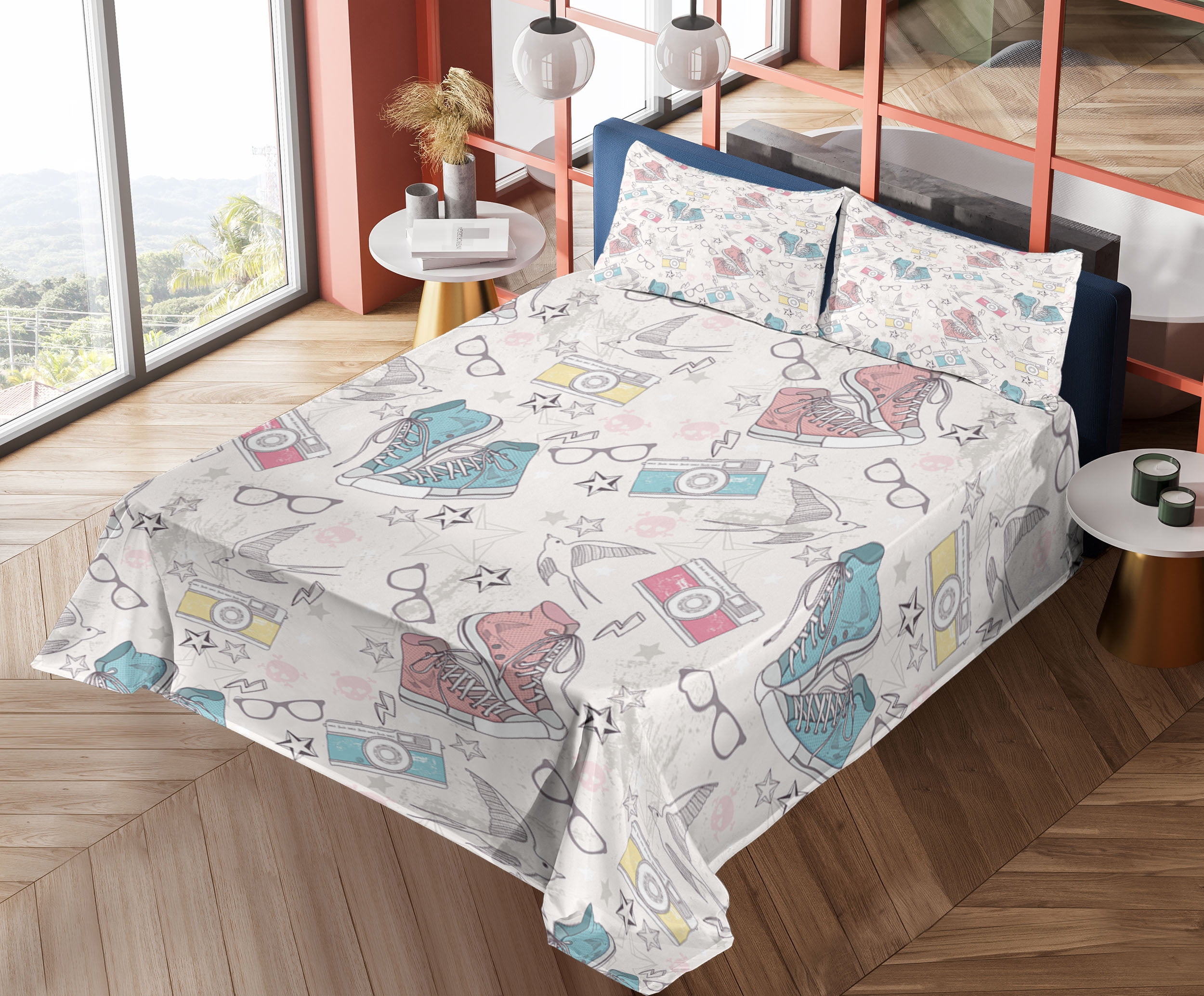 Vintage Sheet Set, Grunge Patterns Shoes Photo Camera Glasses Stars Thunders Birds for Teen, Fitted and Flat Sheet with Pillowcases Bedding Accent 4 Piece Set, Calking, Multicolor, by Ambesonne