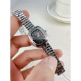 thumbnail image 1 of Vintage Small Gold Watch for Women Quartz Fashion Niche Hot Style Simple Retro Wristwatch, 1 of 2