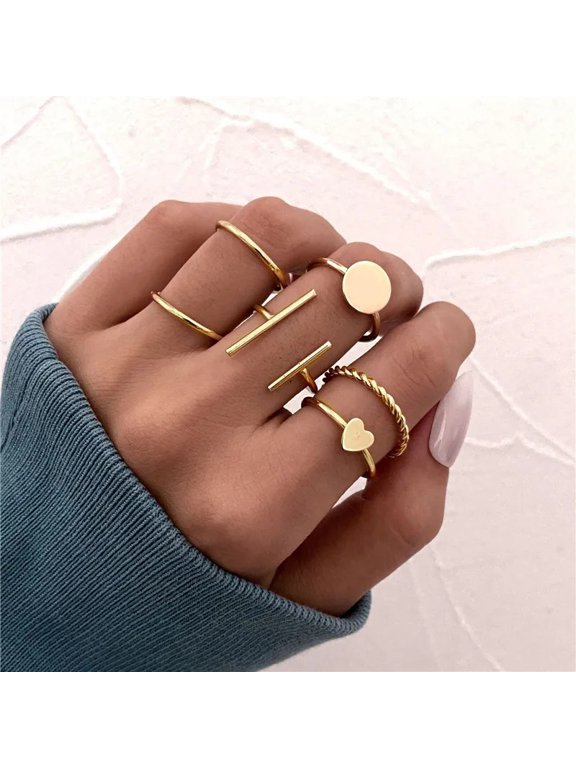 Vintage Stackable Ring Set for Women, Moon Star Heart Crystal Knuckle Rings, Multiple Thin Boho Midi Finger Rings, Fashion Layered Ring Pack for Daily Party Jewelry Gift