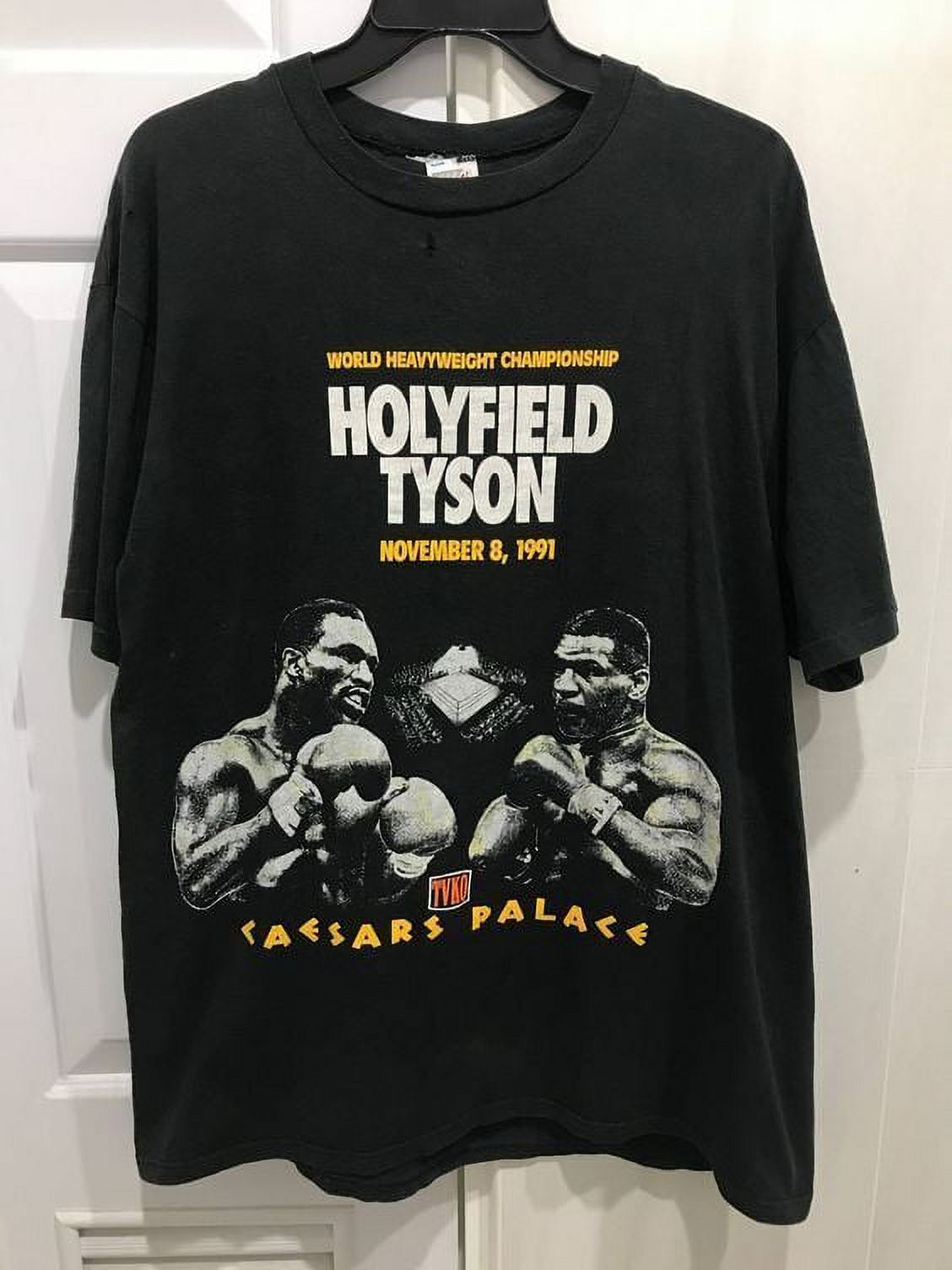 Vintage Style Iron Mike Tyson vs holyfield boxing 1991 classic tshirt