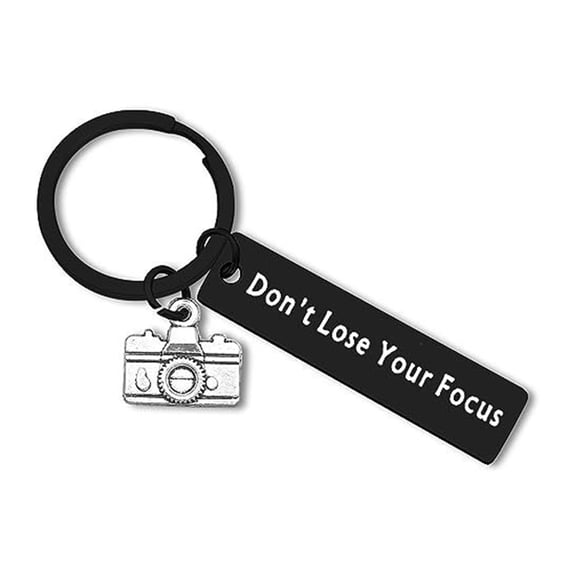 Vintage Styles Camera Keychain Stainless Steel Key Holder Lightweight Travel Essential Photography Enthusiasts Gift