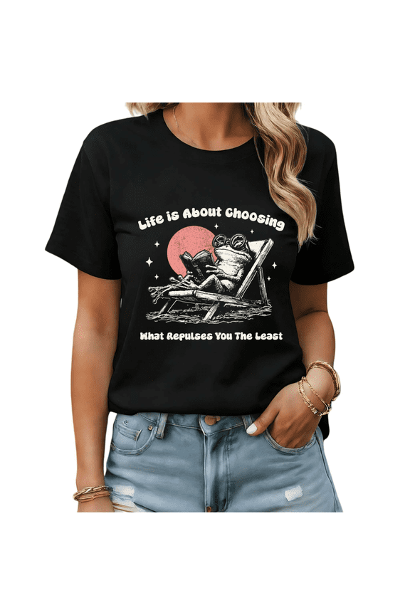 Vintage Sunset Frog Lounging Graphic Tees Womens T shirt Black/White S-5XL Shirts Summer Tops