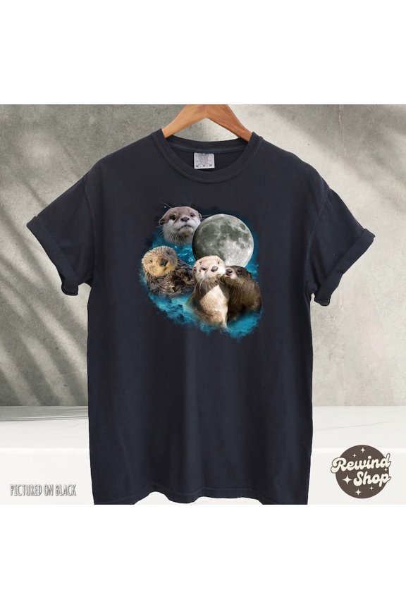 Vintage Three Otters Graphic Shirts, Otter Moon Graphic Tee, Otter Lovers, Funny Graphic Tee, Oversized Tee, Core T Shirts BLACK Unisex S-5XL Hot Trending Shirt, Vintage Birthday Gift