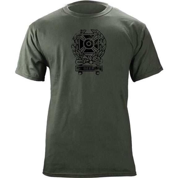 Vintage US Army Expert Beer Badge Funny Veteran T-Shirt