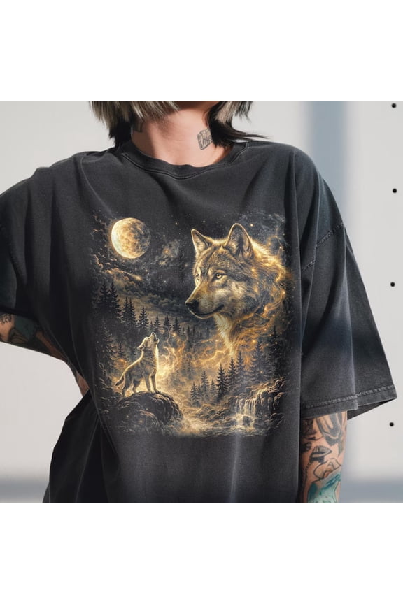 Vintage Wolf Howling Moon Animal Graphic Wilderness Native Vibe T-shirt