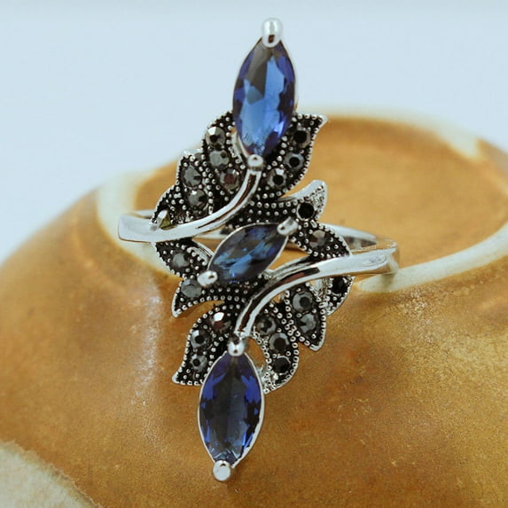 Vintage Women Blue Rhinestone Branch Antique Hollow Crystal Big Ring