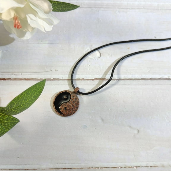 Vintage Yin Yang Charm Pendant Necklace For Women Men Party Jewelry Gift Chinese Tai Chi Necklace