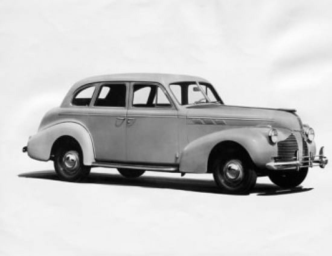 Vintage car Pontiac 1940 Canvas Art - (18 x 24)