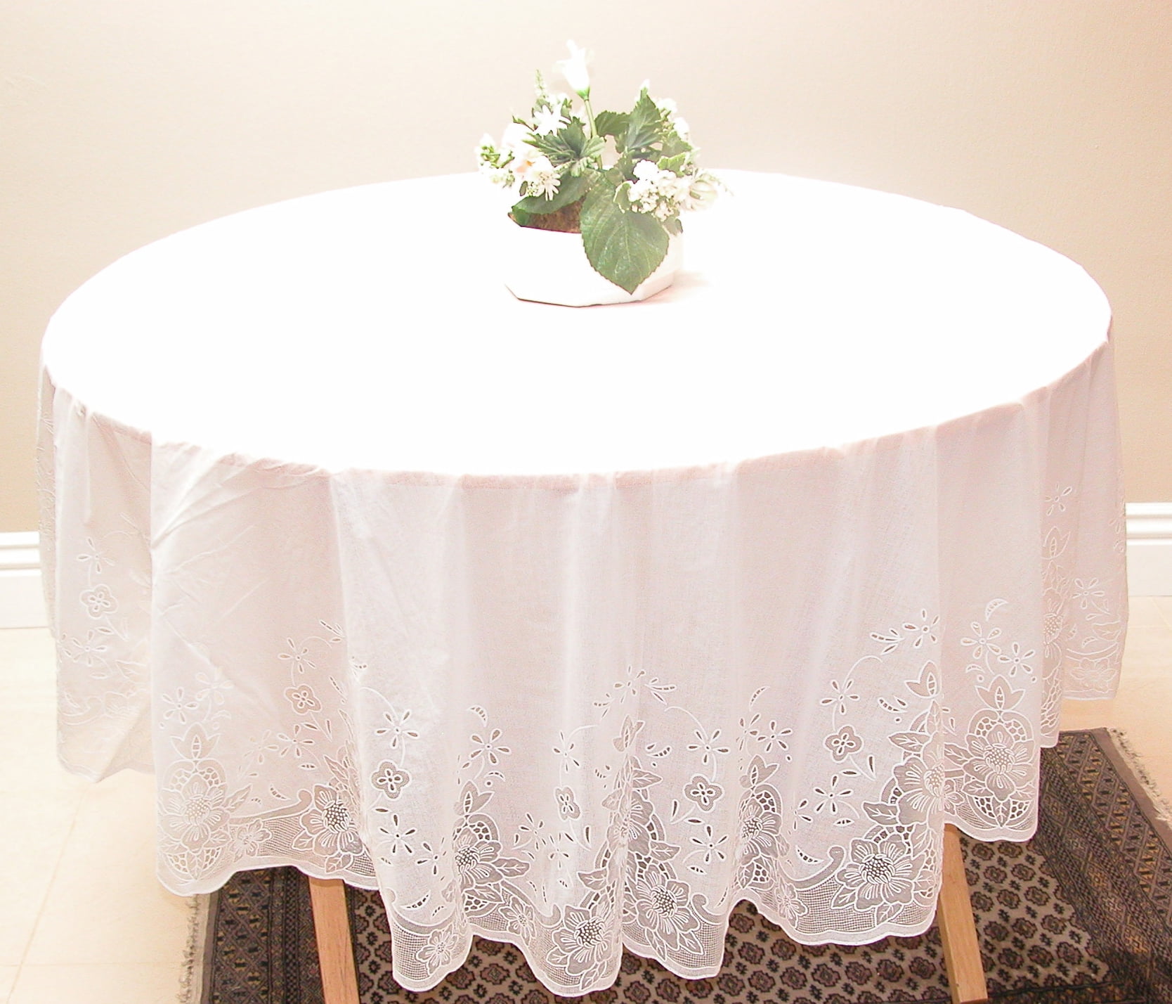 Vinyl lace Floral Tablecloth, Spill Proof, Waterproof, NonSlip and