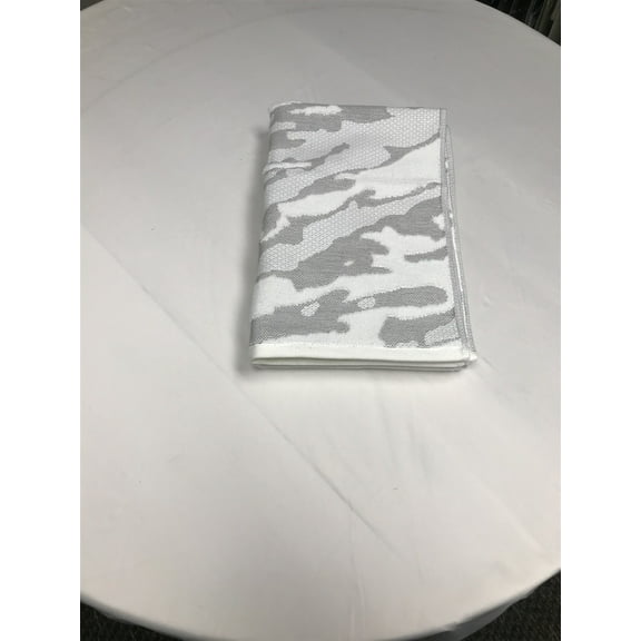 Violet Linen Hand Towels Set of 2, Marquis Pattern, 100% Terry Plush 600 GSM Cotton Super Soft Highly Absorbent Jacquard Fashion Towel for Bathroom, Premium Hotel & Spa Quality, 20 Inch X 30 Inch, Sil