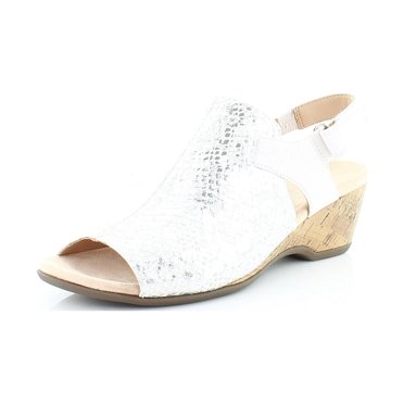 Vionic Nuala Women's Sandals & Flip Flops Cream Size 10 M - Walmart.com