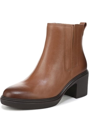 Women's Savannah Ankle Bootie Hazelnut Leather 7M