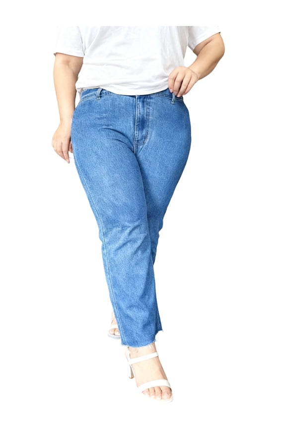 Women’s High-Stretch Straight Jeans – 9/10 Length, Classic Washed Blue Denim, Plus Size Friendly (2XL)