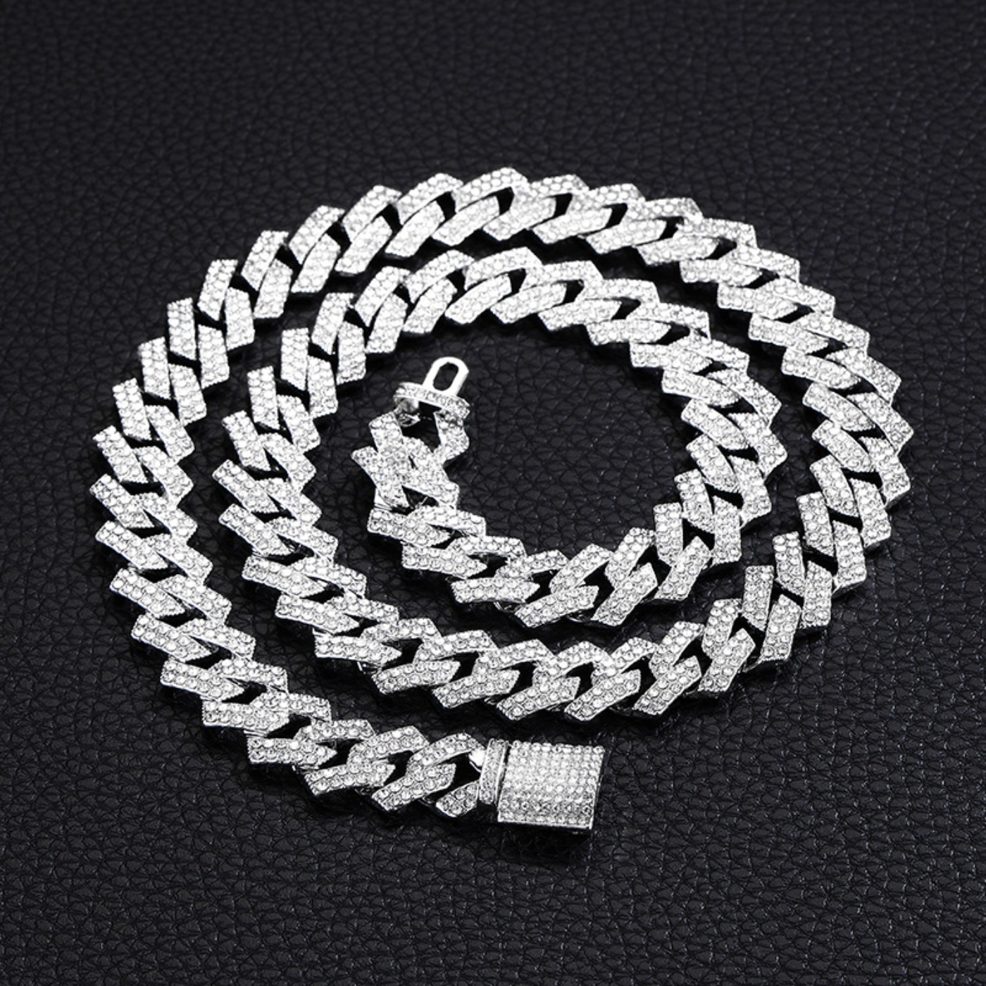 Bling It On! Hip Hop Iced Out XO Gang CZ Pendant & 24" Cuban Link Chain Necklace Set