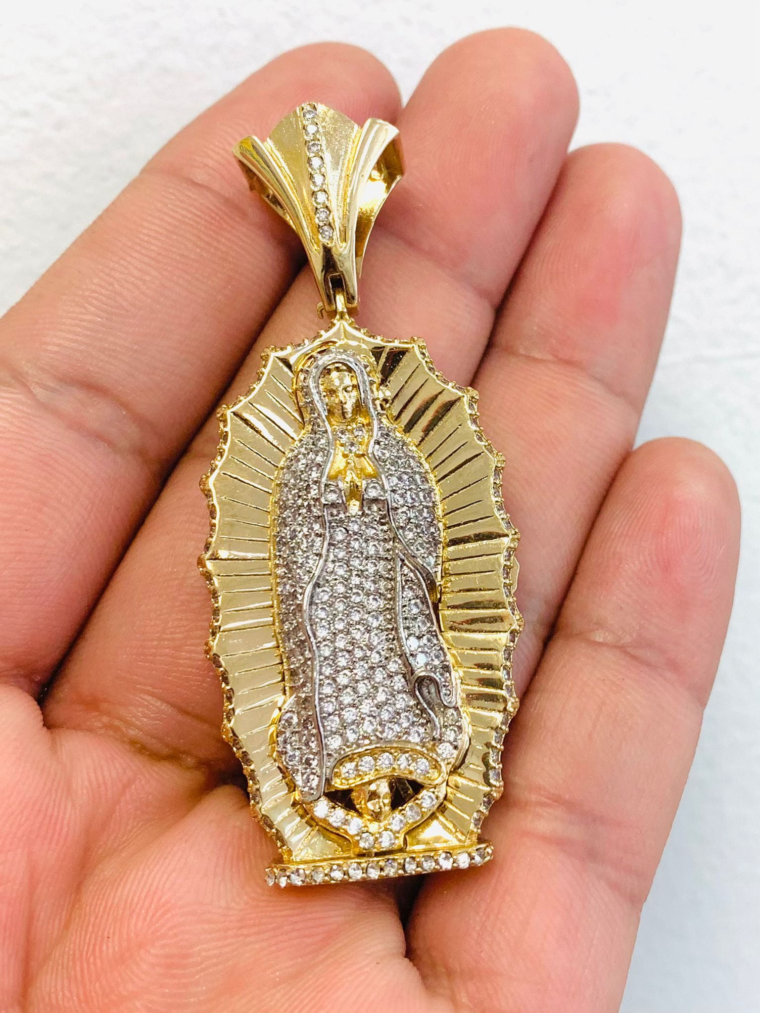 PRIMEJEWELRY269 Virgen de Guadalupe Pendant LARGE with Cubic Zirconia Stones / Medalla Grande de la Virgen de Guadalupe Para Hombre / Regalos Para Hombre