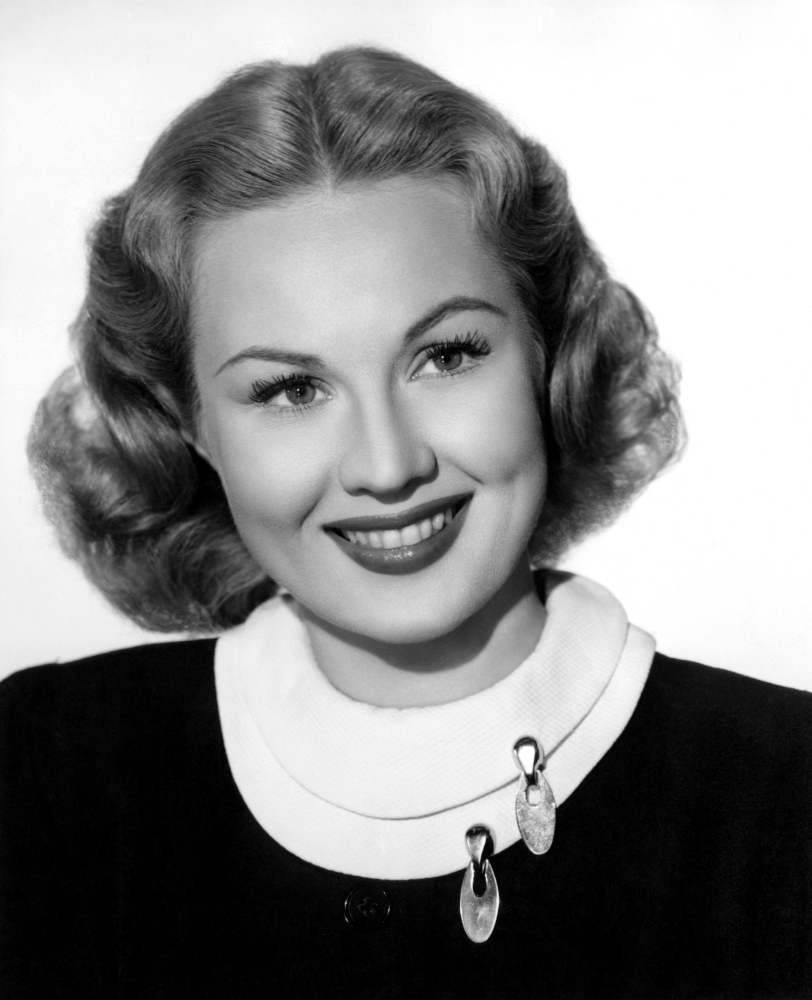 Virginia Mayo Canvas Art - (16 x 20)