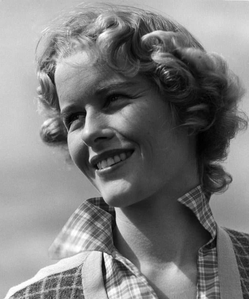 Virginia Mckenna Canvas Art -  (16 x 20)