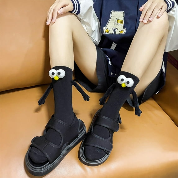 Virmaxy Couple Holding Hands Socks,Funnys Magnetic Suction Doll Couple Socks,Funnys Socks for Children'S