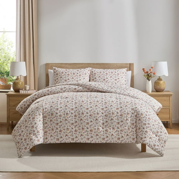 Virtu Comforter Sets, All Season Lightweight Floral King Size Comforter Sets, 3-Pc Bedding Sets, Red Rose Duo