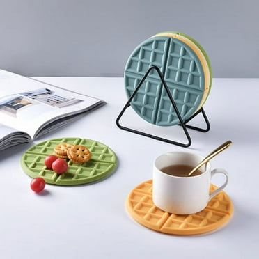 Visland Fruit Coaster, Non Slip Coasters Heat Insulation  Thick Creative Silicone Waffle Drink Cup Mat for Drinks Prevent Furniture and Tabletop