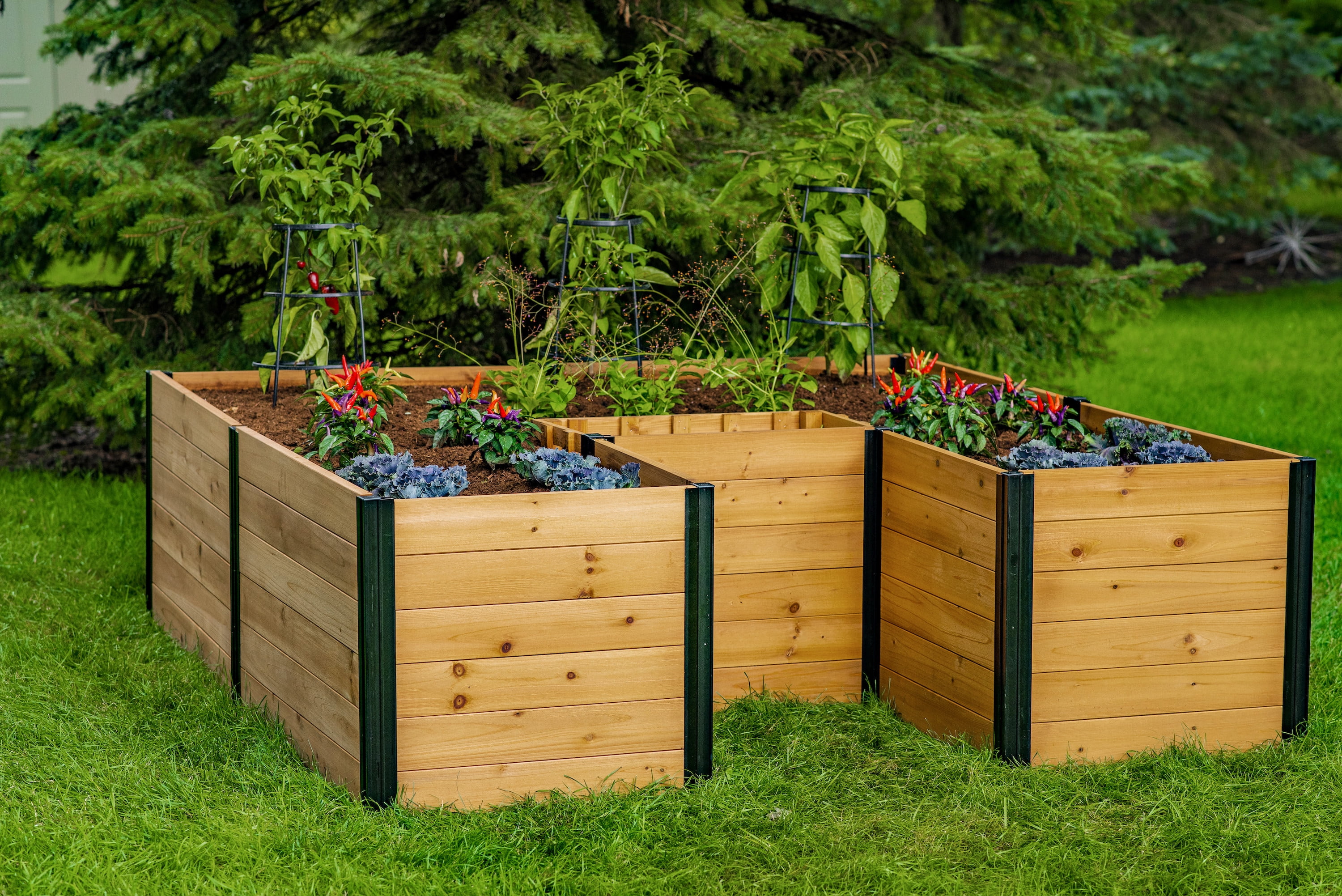 Vita Keyhole 6' x 6' Composting Garden Bed