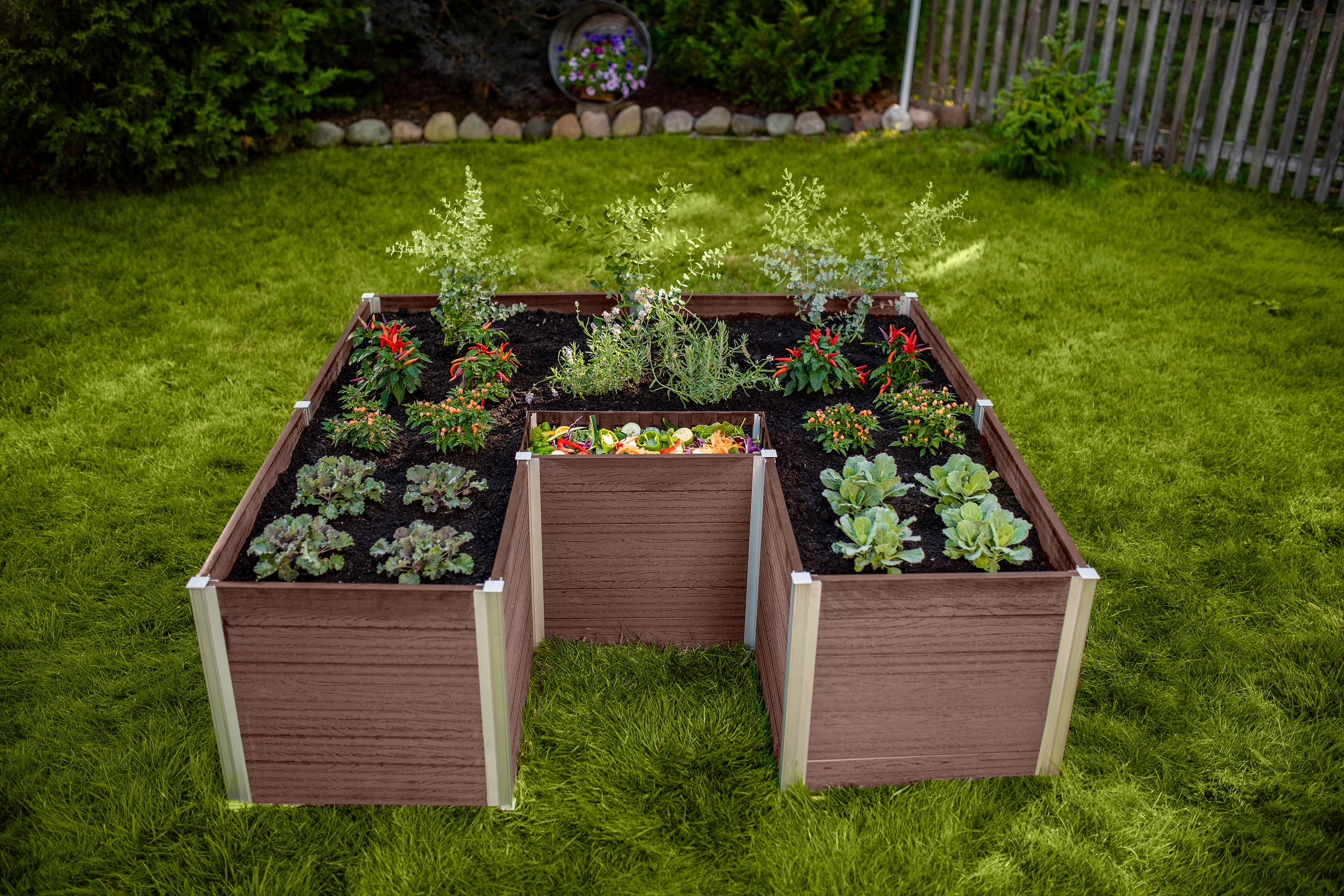 Vita Urbana Organic Soil Raised Bed for Vegetables, 6'L x 6'W x 22\, image size:3150x2100