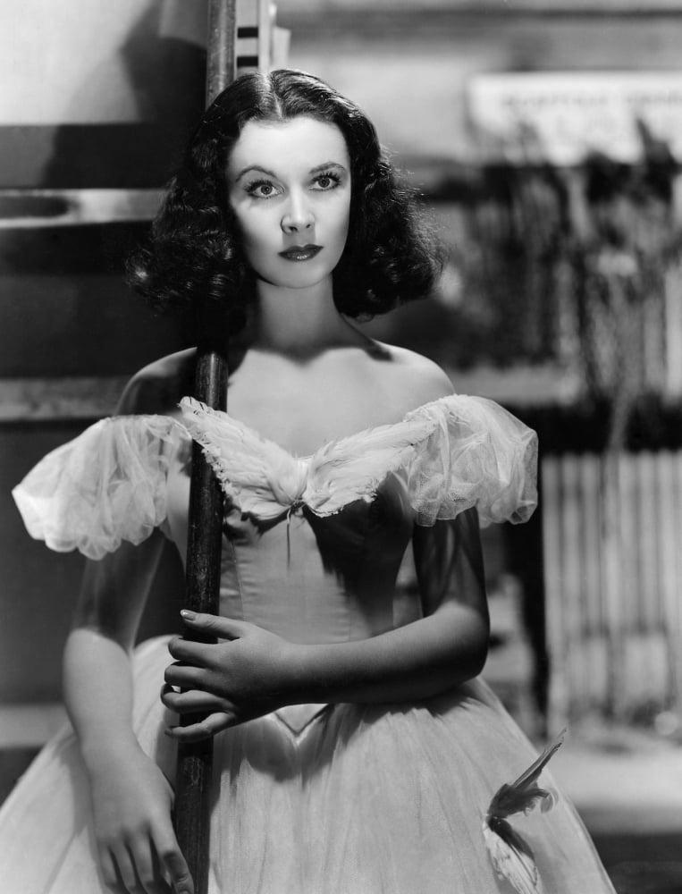 Vivien Leigh Canvas Art - (16 x 20)