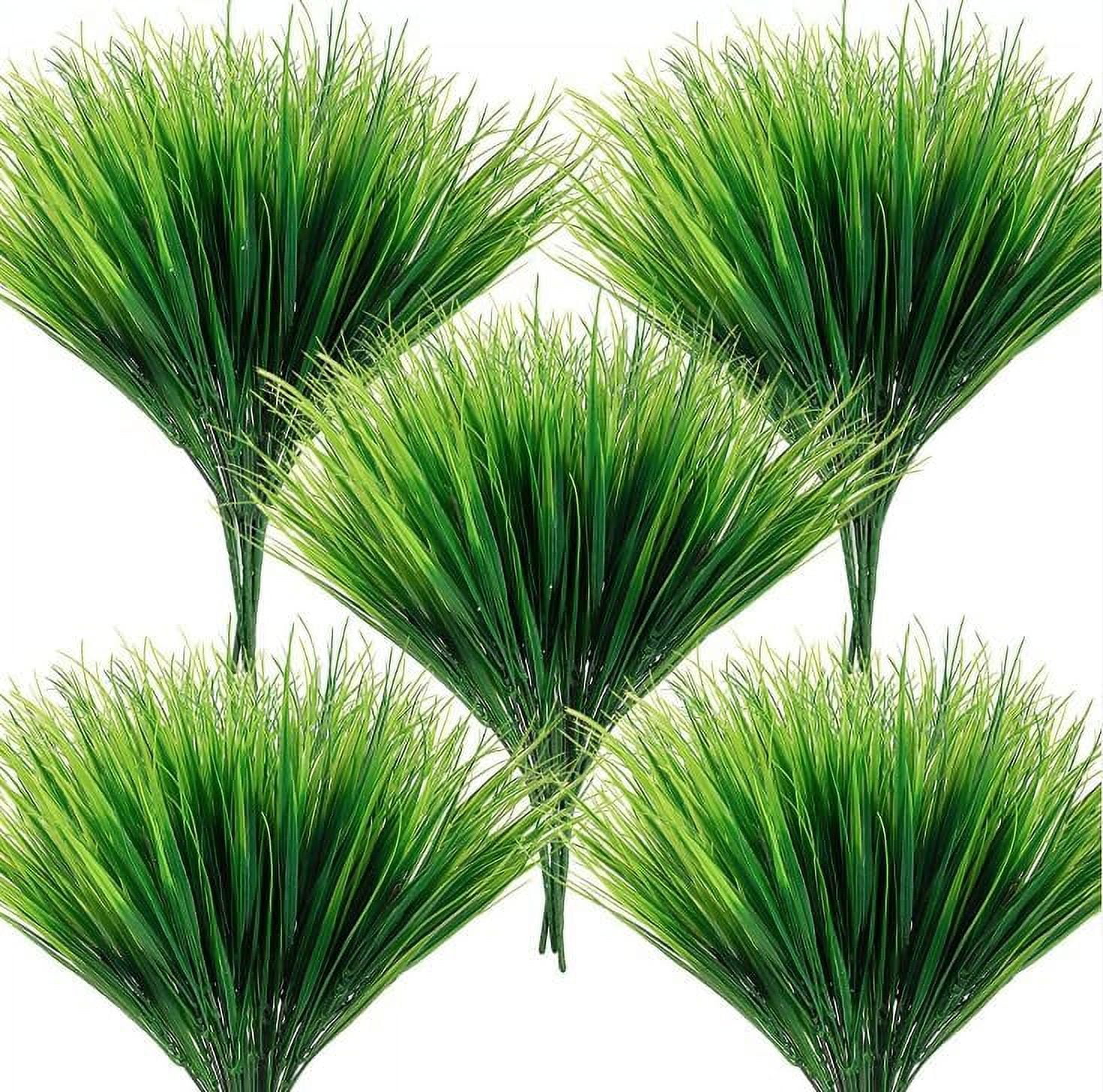 20 Bundles UV Resistant Green Plastic Artificial Grass Stems