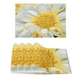 Vllo0ord White Chrysanthemum Pictures Placemats, Heat Resistant