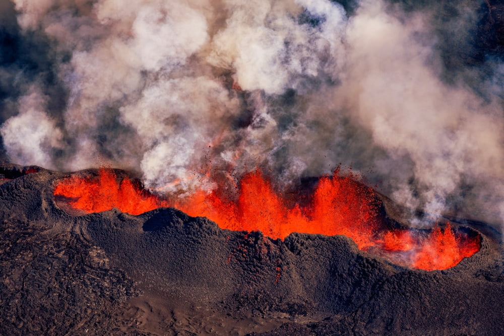 Volcano eruption at the Holuhraun Fissure near Bardarbunga Volcano Iceland Canvas Art - Panoramic Images (27 x 9)