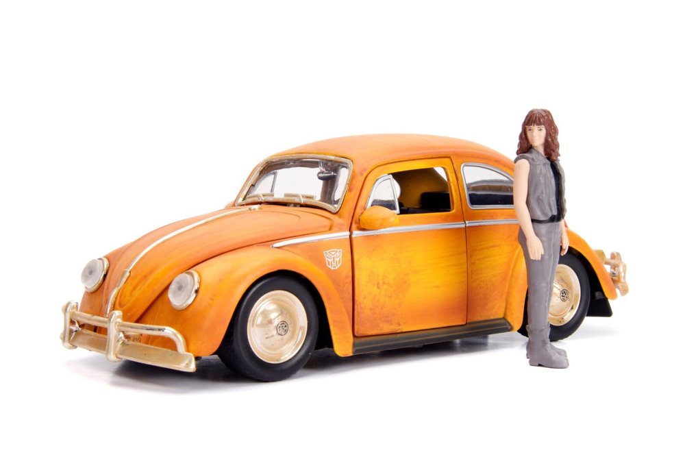 Jada Toys 1/24 Scale Transformers Bumblebee Movie Volkswagen Beetle – Weathered Yellow With Charlie Figure – Hollywood Rides Series