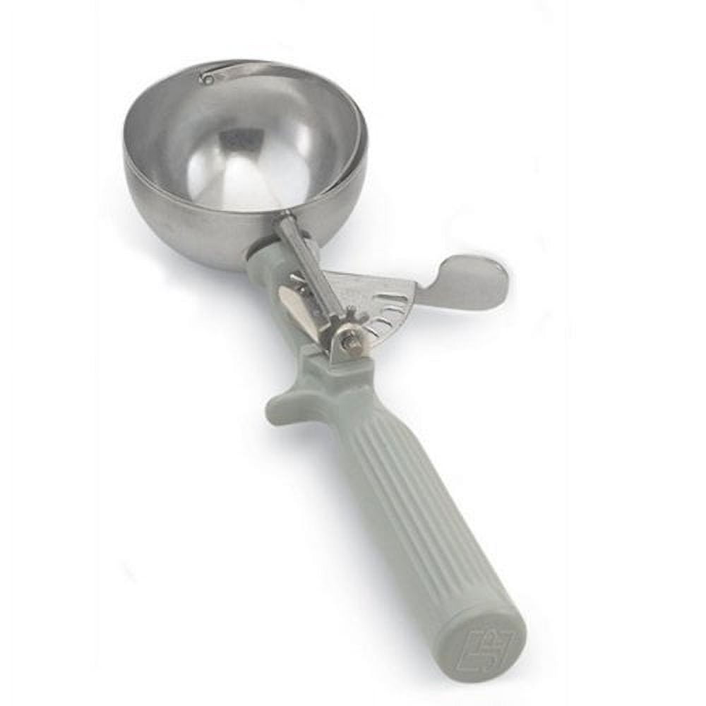 Restaurantware Comfy Grip 3.75 oz Stainless Steel #10 Portion Scoop - with Ivory Ambidextrous Handle - 1 Count Box