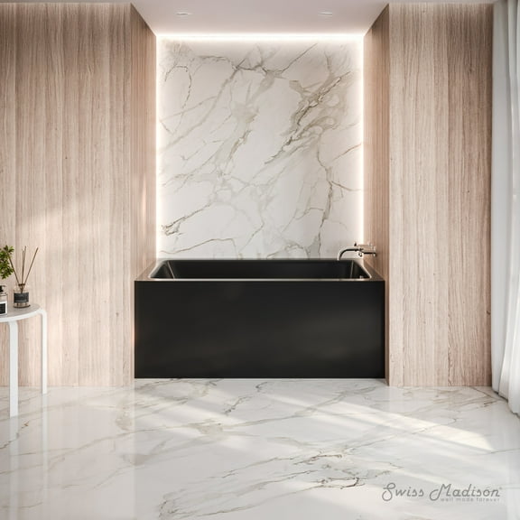 Voltaire 54 x 30 Skirted Right Drain Soaking Apron Bathtub in Glossy Black