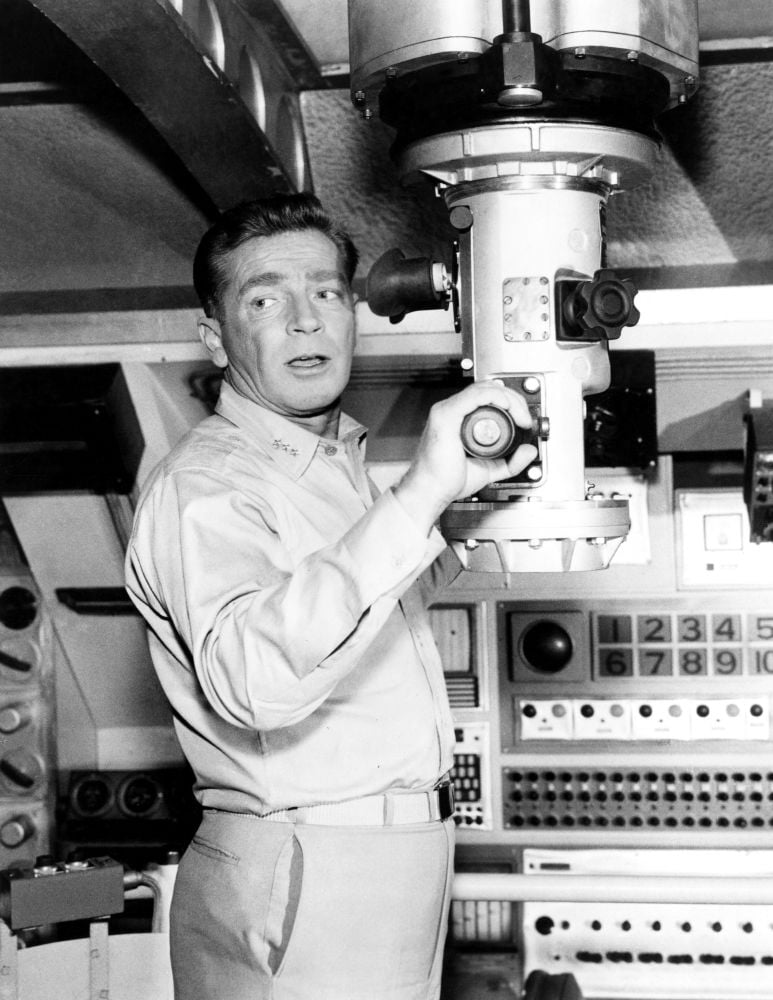 Voyage To The Bottom Of The Sea, Richard Basehart, 196468, Tm And