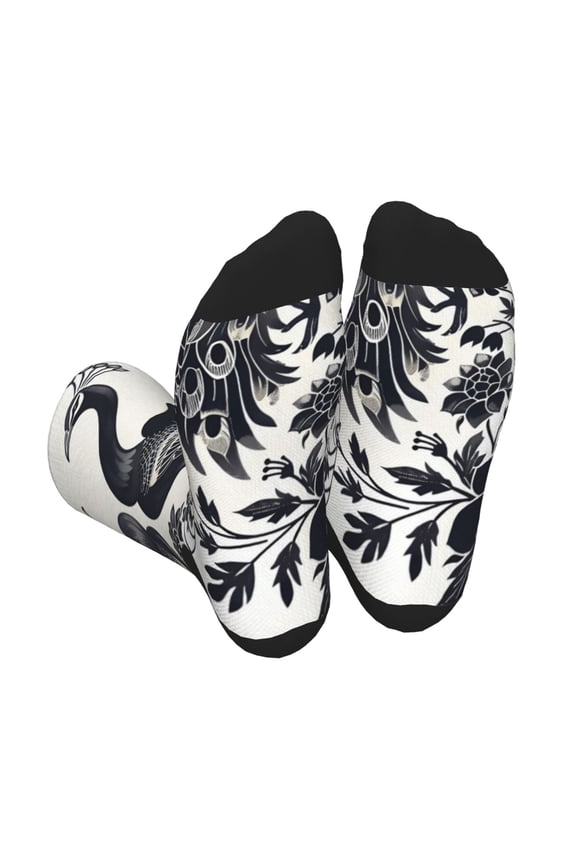 Artistic Black White Peacocks Unisex Crew Socks Lightweight Breathable Ventilation Ankle Socks, Mid-calf socks for Daily